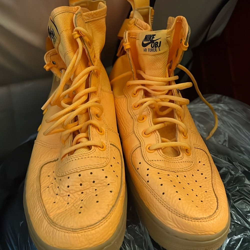 Size 10 worn 3 times Odell Beckham jr